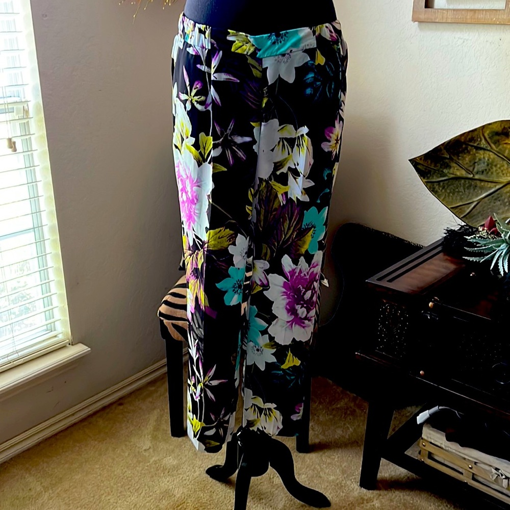 Slim Fit Floral Pants